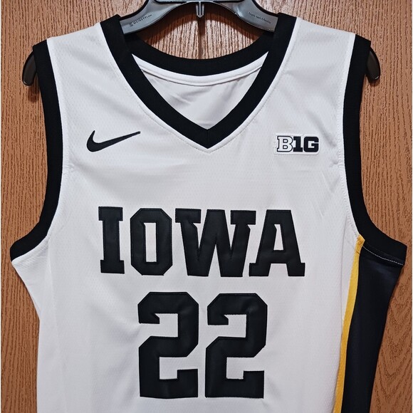 Caitlin Clark-(Iowa)-(Hawkeyes)-(White)-(Jersey)-(New Cond.)-(Size-S)-$65 - Picture 3 of 11